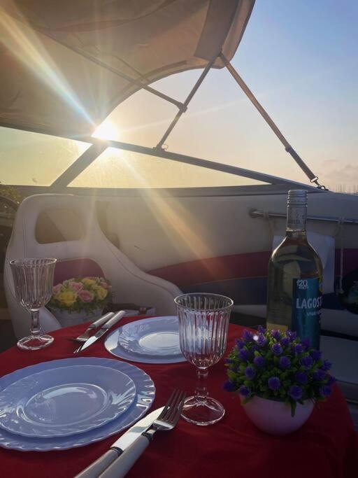 Guestboat Milagre Hotel Faro Ngoại thất bức ảnh